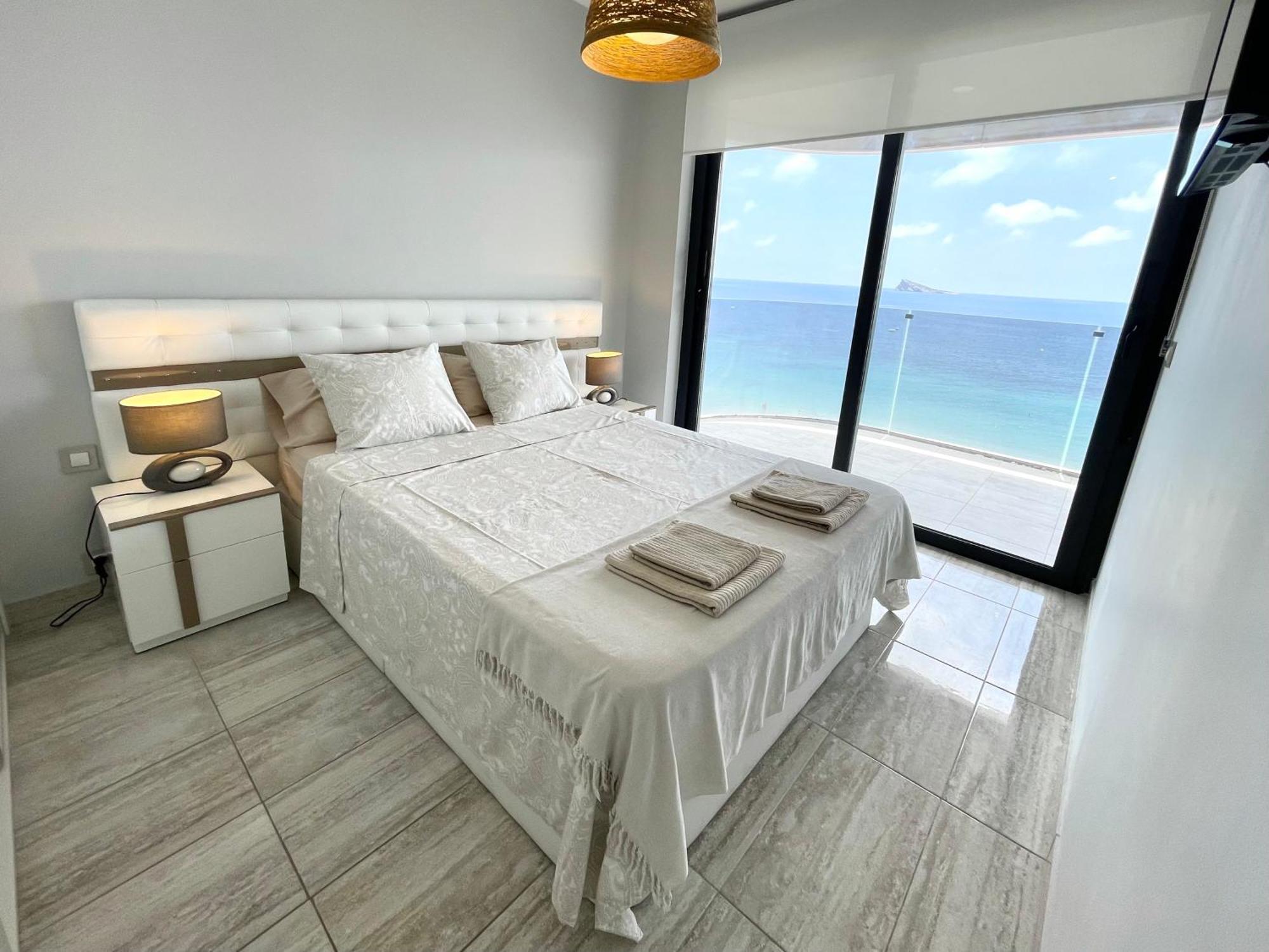 Exclusive Apartments On The First Line Of Benidorm Mar Y Sol Eksteriør billede