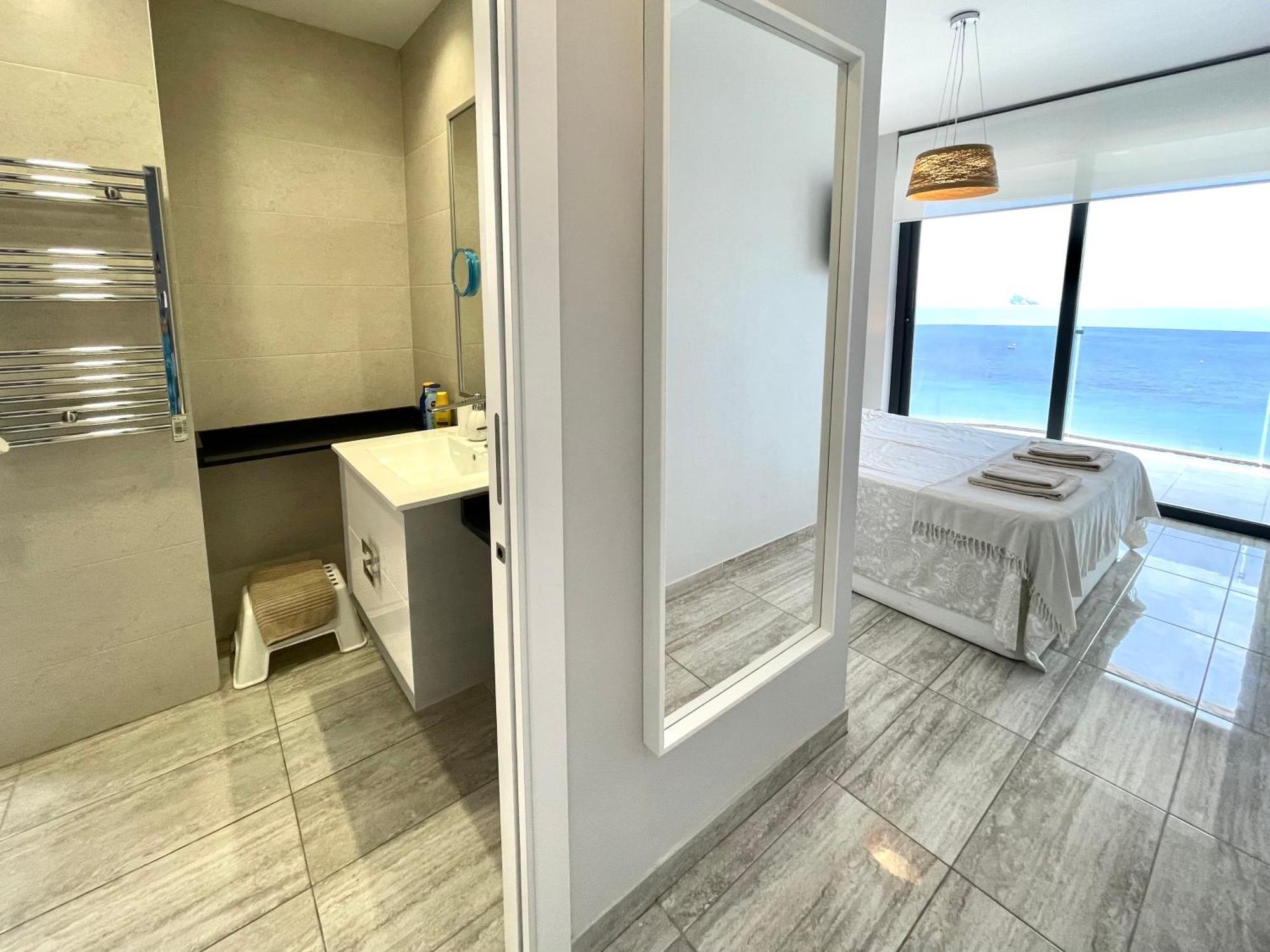 Exclusive Apartments On The First Line Of Benidorm Mar Y Sol Eksteriør billede